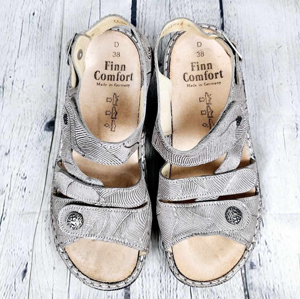 FINN COMFORT | Gomera leather taupe adjustable strap sandals